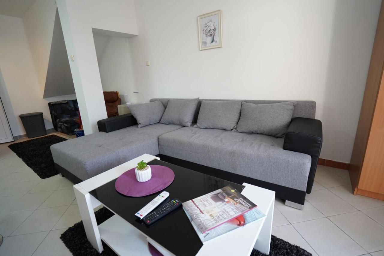 Iva Studio-Apartment Kladovo Eksteriør bilde